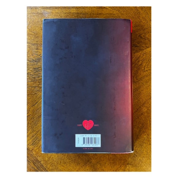 The Intern by Michele Campbell. Hardcover - Picture 2 of 3